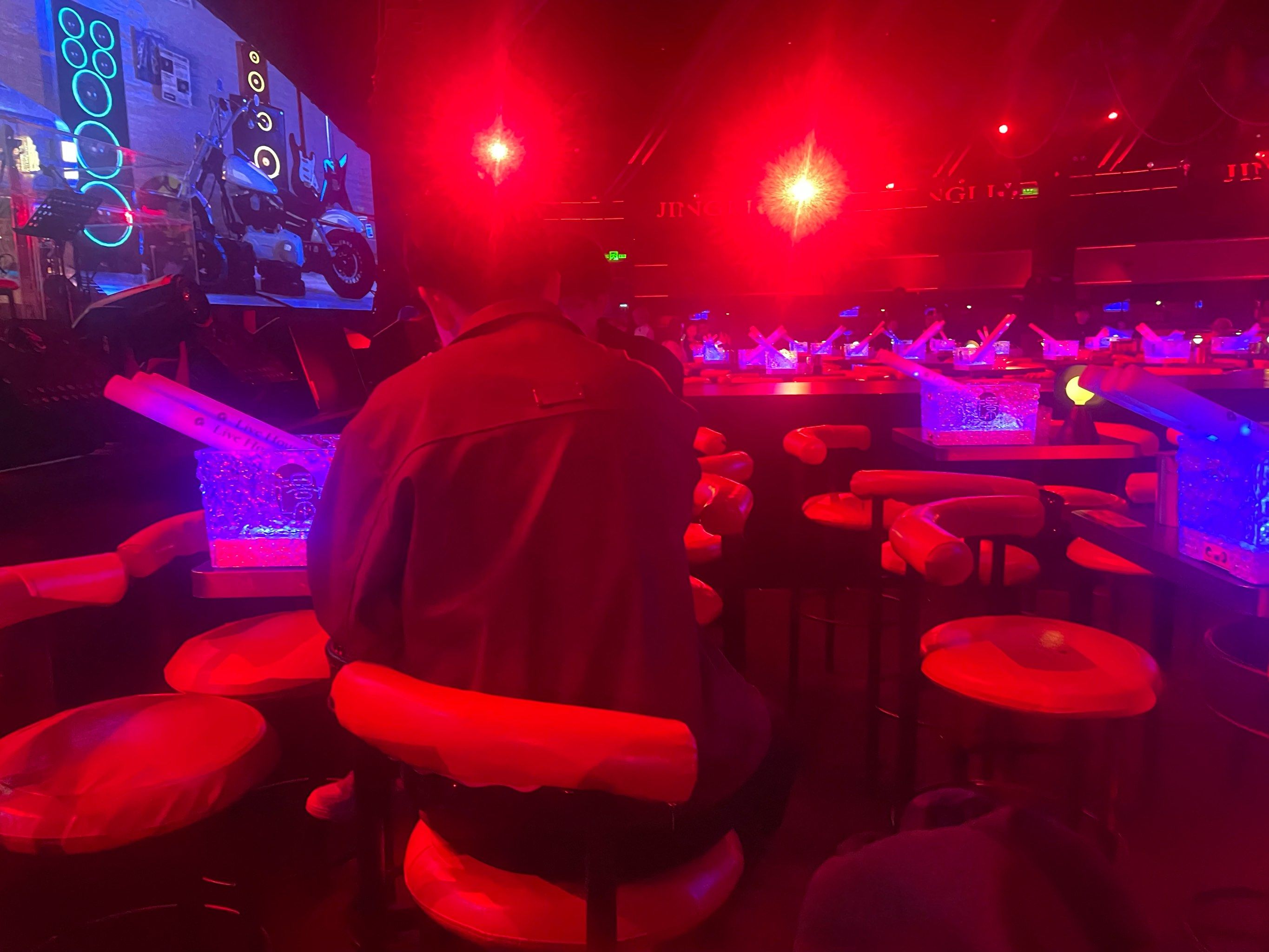 防城港商务ktv中低端区别解析-上思县ktv预定