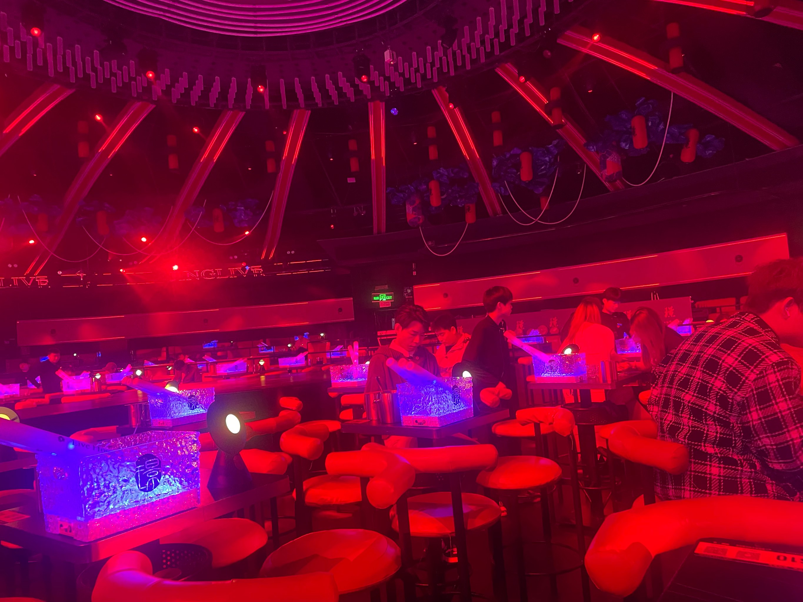 防城港商务ktv与片场区别解析-港口区ktv预定